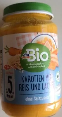 Bio bébimenü sárgarépa és barna rizs lazaccal, 5. hónapos kortól