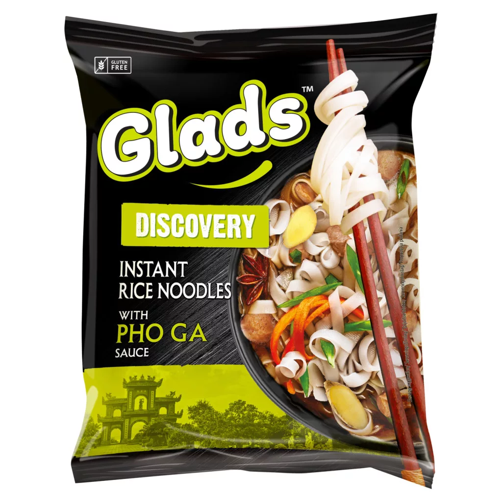 Glads rizstésztaleves pho ga-szósszal és szárított zöldségekkel